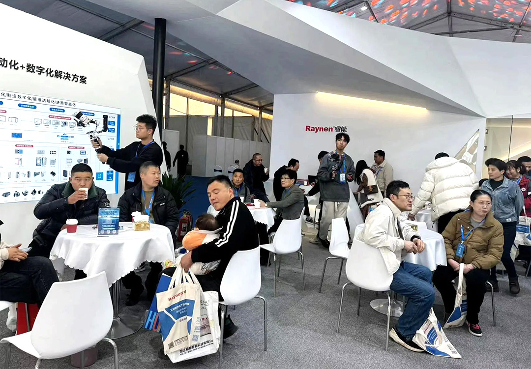 濮院展會精彩回顧 | 睿能展位人潮涌動，行業(yè)前沿技術(shù)一覽無余https://mmbiz.qpic.cn/mmbiz_jpg/uVPLicGse1zfSGAnFj8sU92BkOhtqnEerEJasH17wcFWMmXUSNBo3ibFJKHRHTG82ccnGjNOMEhdcbEAZuheWEIQ/640?wx_fmt=jpeg&from=appmsg&tp=wxpic&wxfrom=5&wx_(圖10)